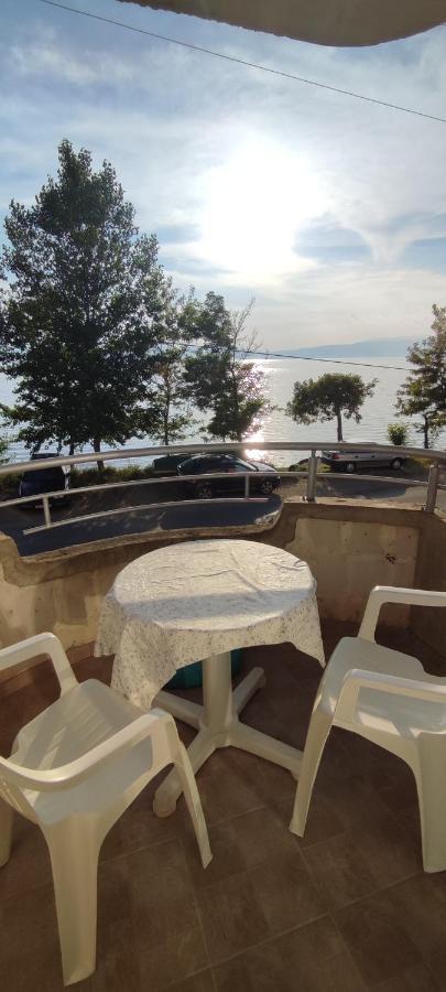 Apartments Vela - Pestani, Охрид Экстерьер фото