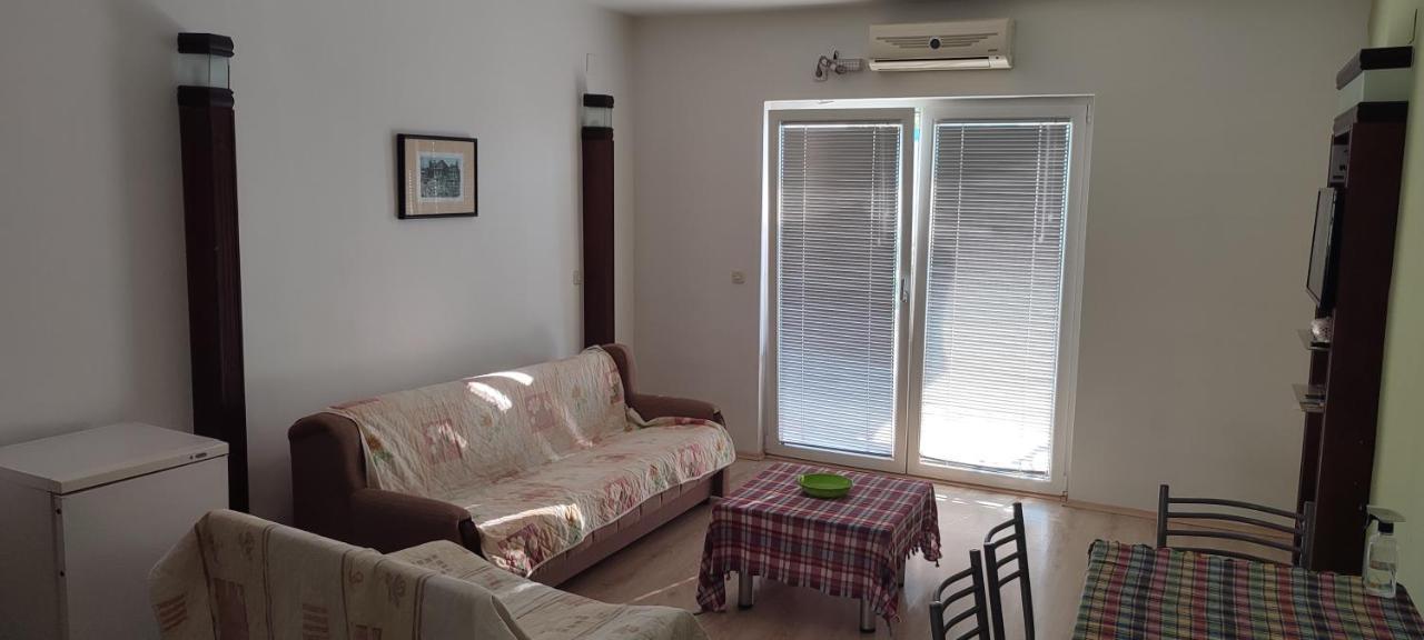 Apartments Vela - Pestani, Охрид Экстерьер фото