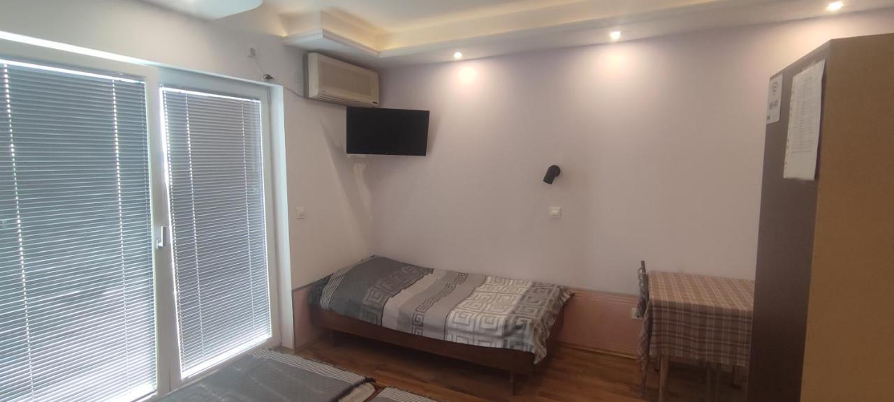 Apartments Vela - Pestani, Охрид Экстерьер фото